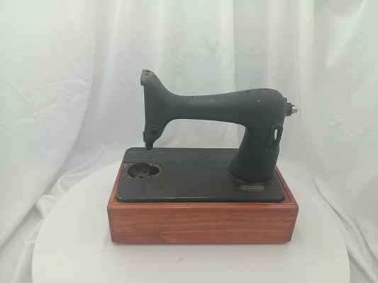 Wooden bases to fit Singer 99, 128